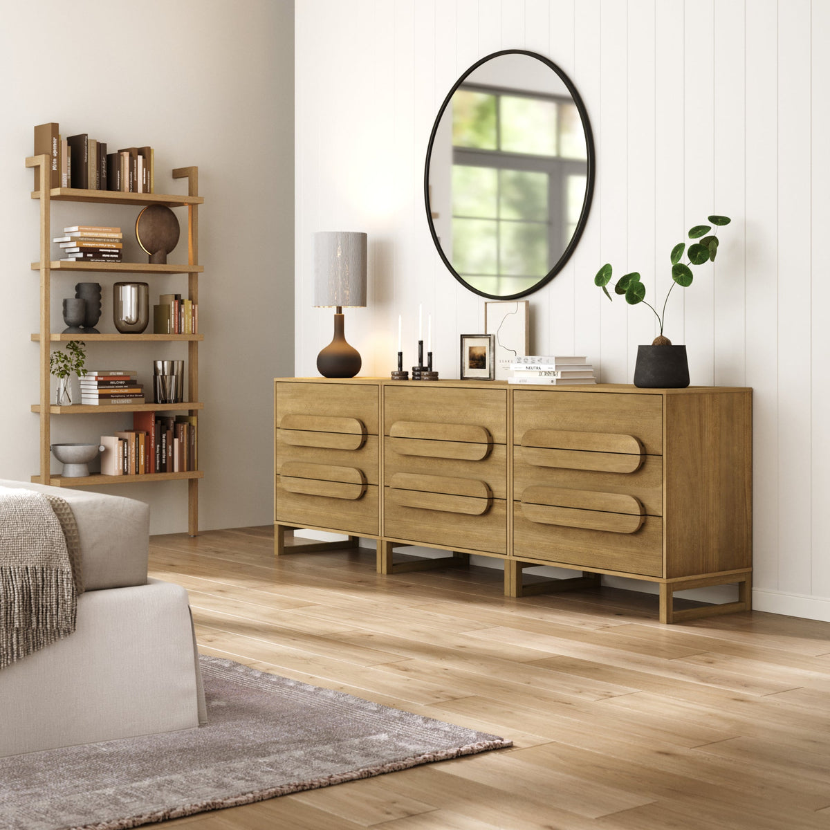 Modern 3-Drawer Solid Wood Dresser with Integrated