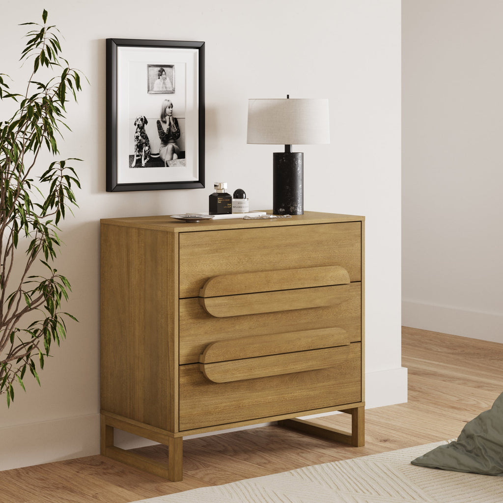 Modern 3-Drawer Solid Wood Dresser with Integrated